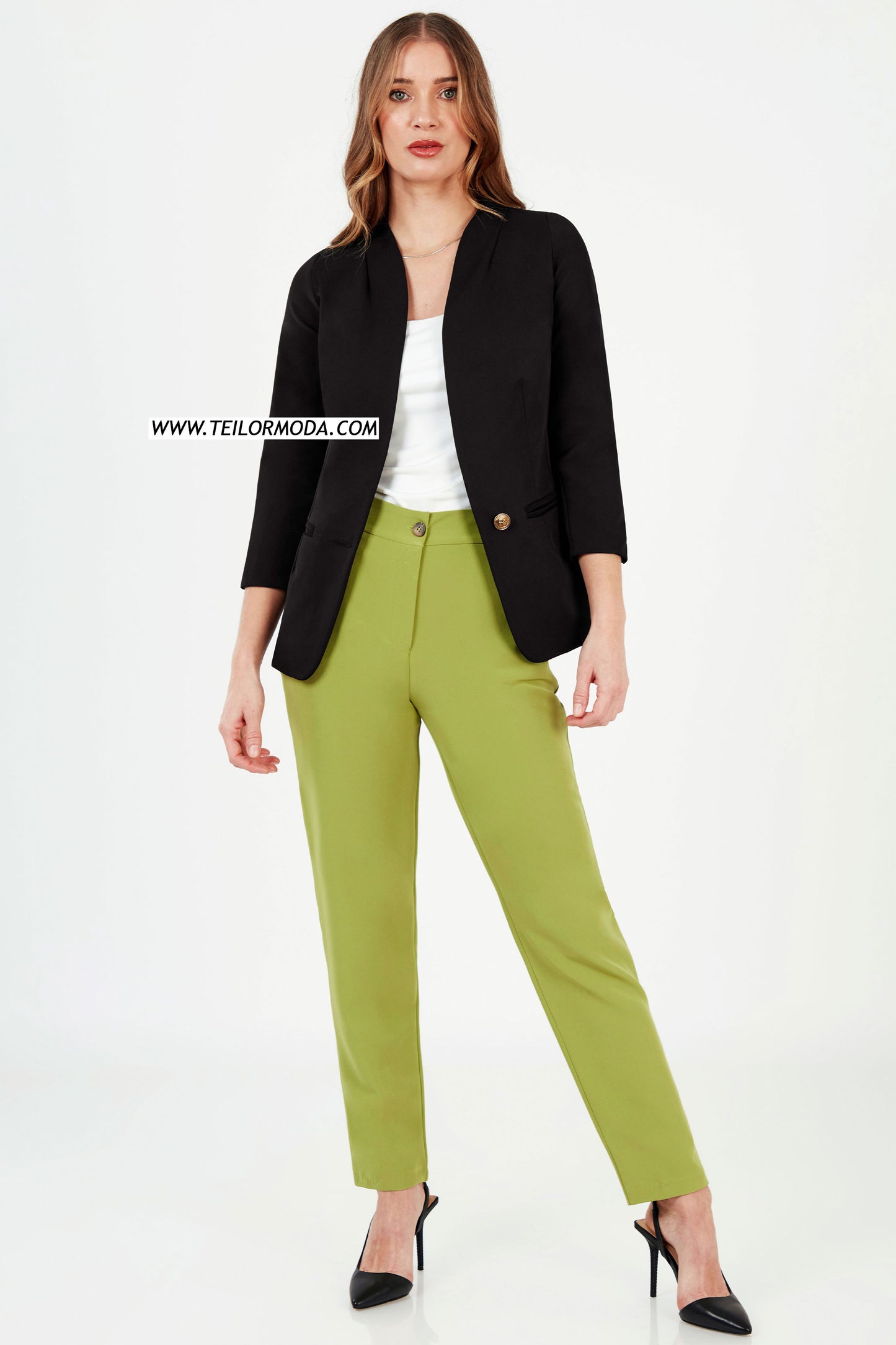 PANTALON RECTO CASUAL MARIANA VERDE