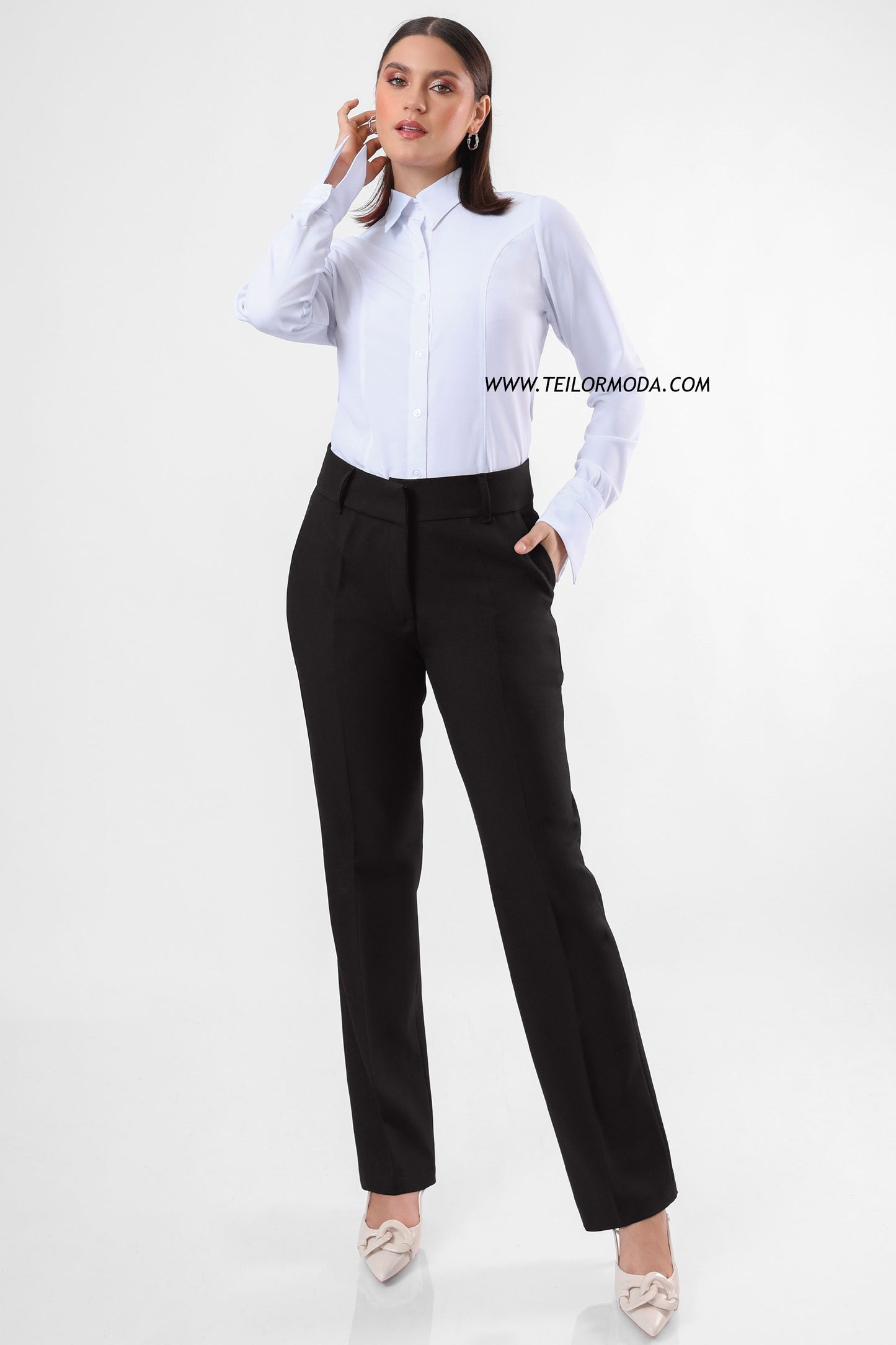 CONJUNTO SASTRE NEGRO VALENTINA