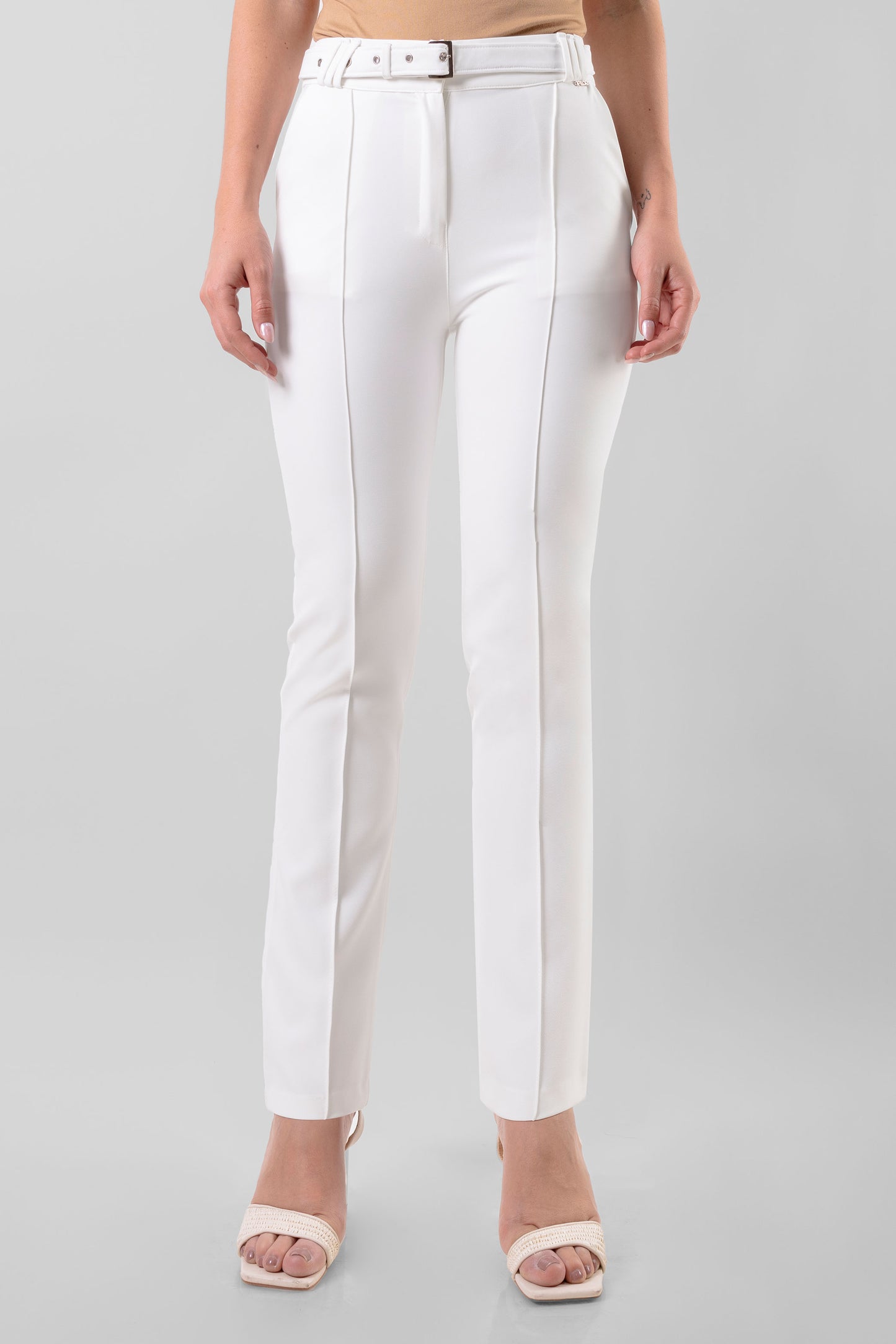 CONJUNTO SASTRE BLANCO MARFIL RECTO GALICIA