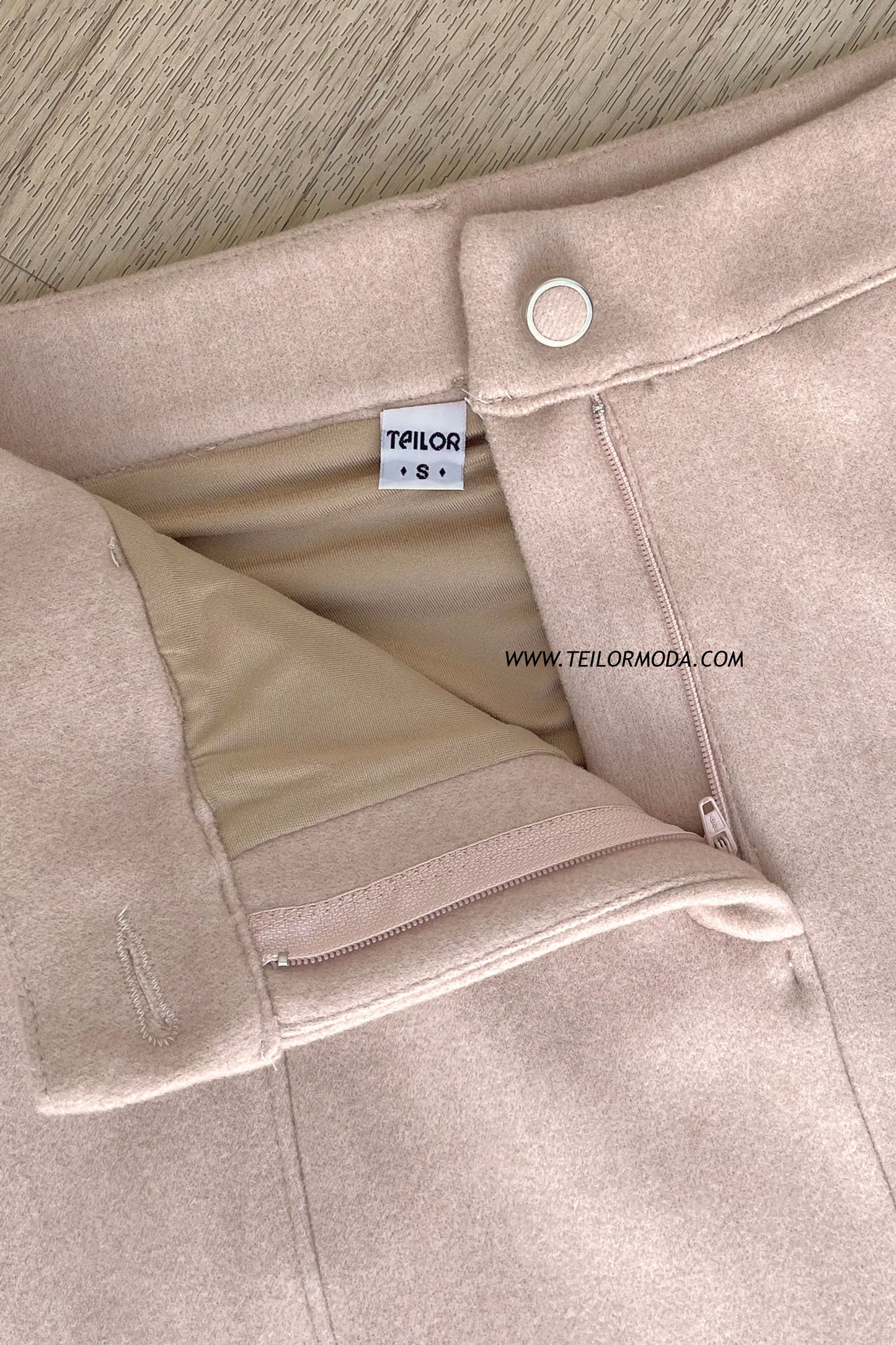 FALDA DE PAÑO HELEN BEIGE