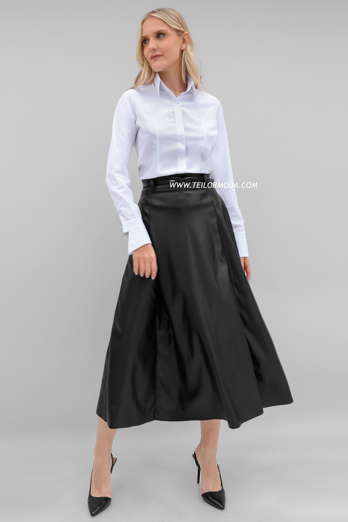 FALDA DE CUERINA LUREN NEGRO