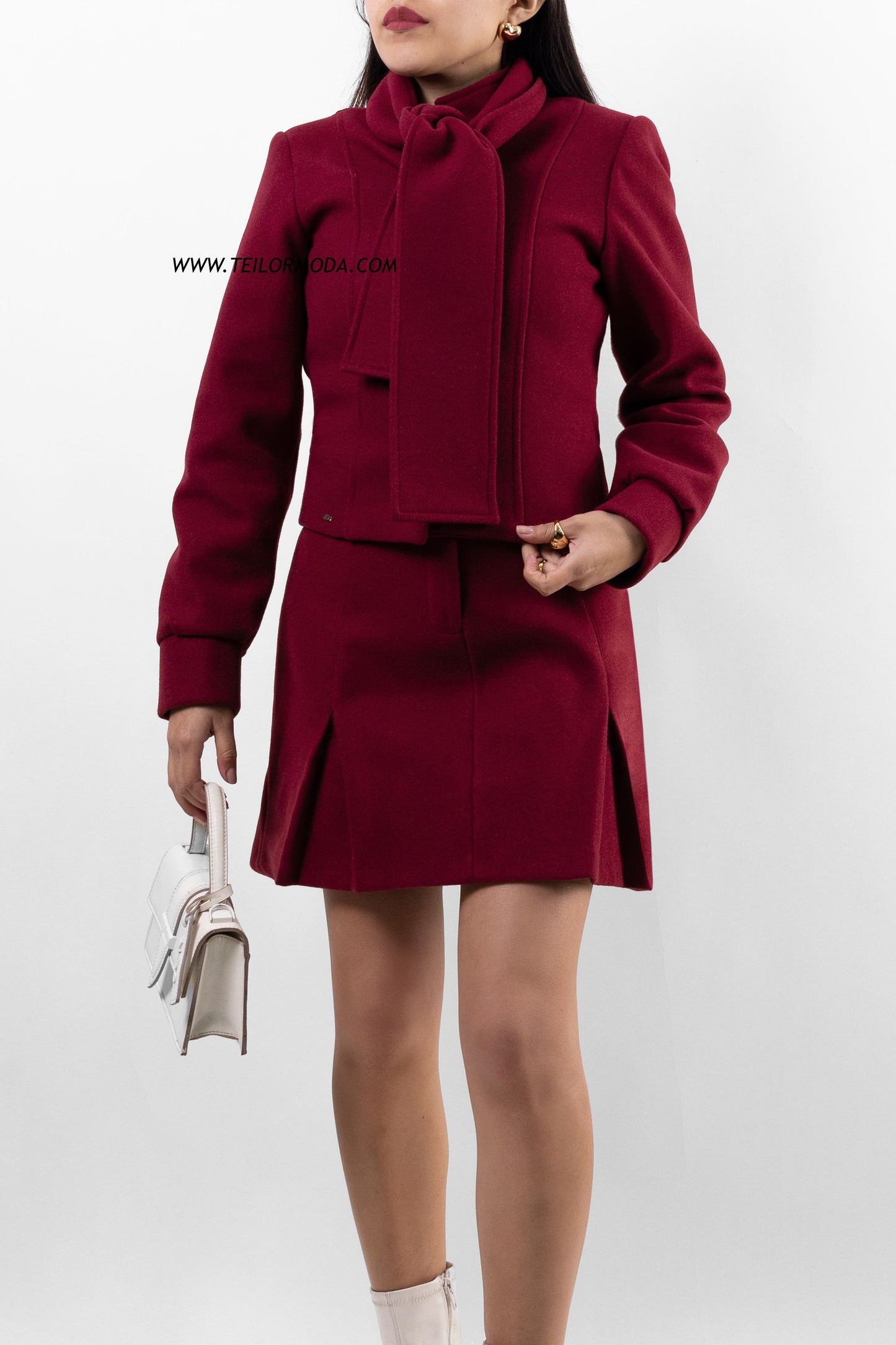 FALDA DE PAÑO HELEN BORGOÑA