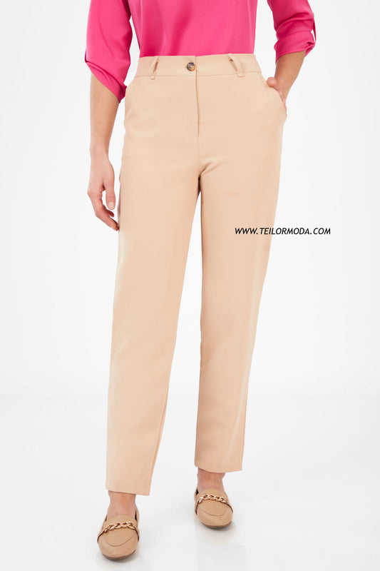 PANTALON RECTO CASUAL MARIANA BEIGE