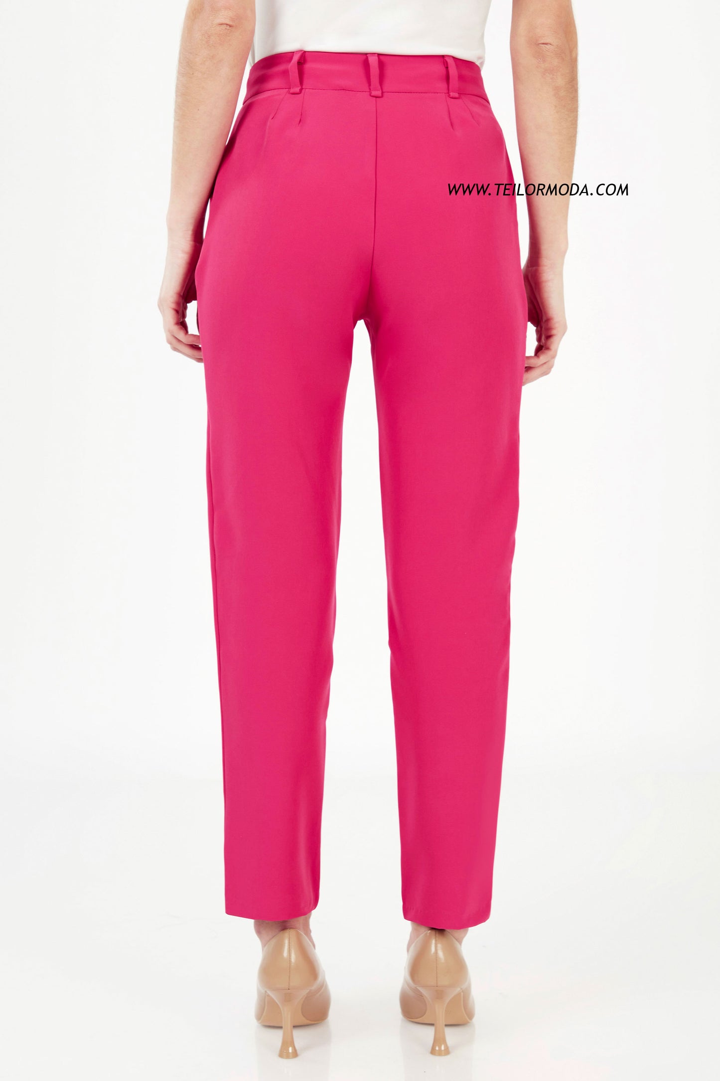 PANTALON RECTO CASUAL MARIANA FUCSIA