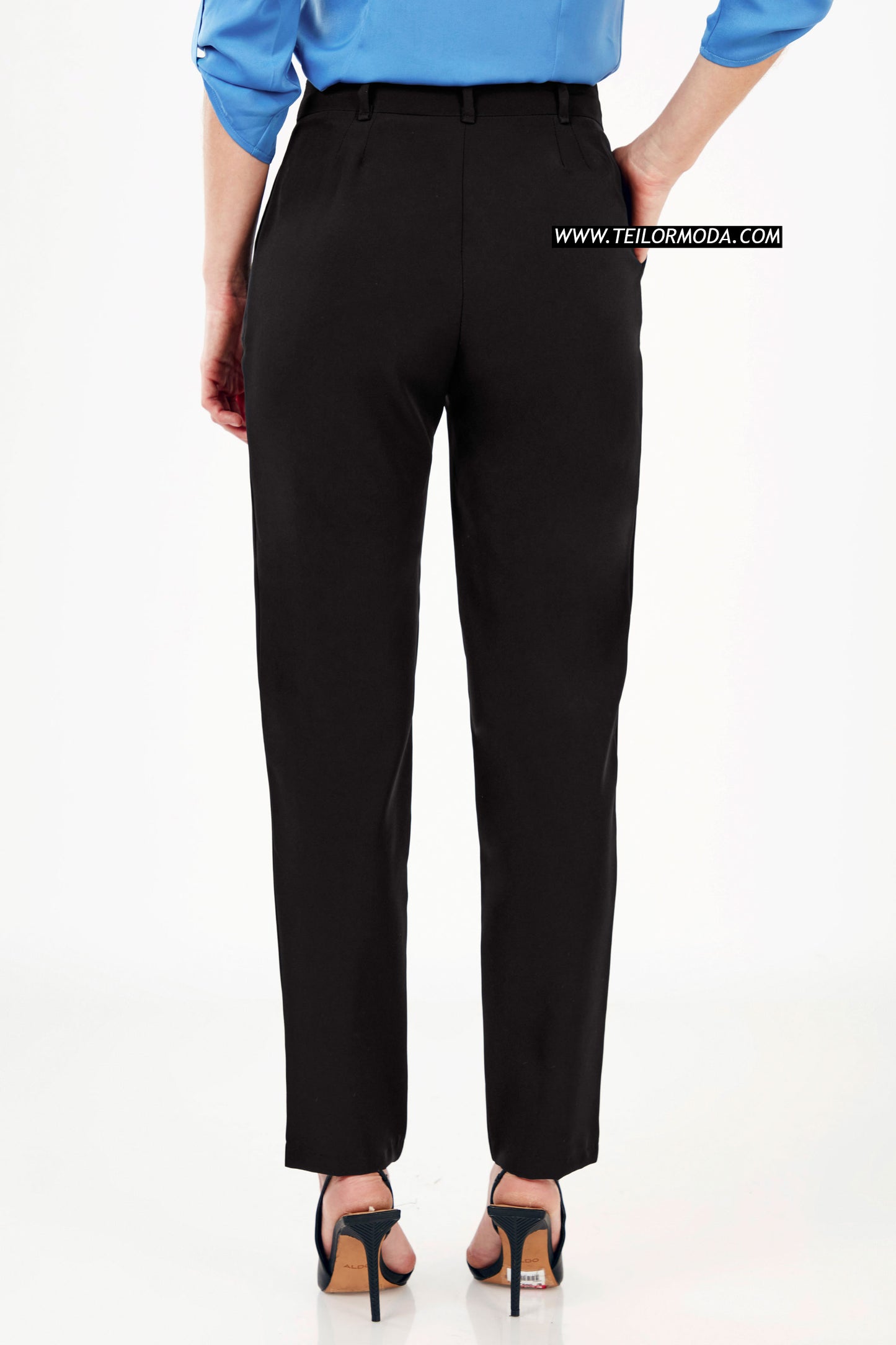 PANTALON RECTO CASUAL MARIANA NEGRO