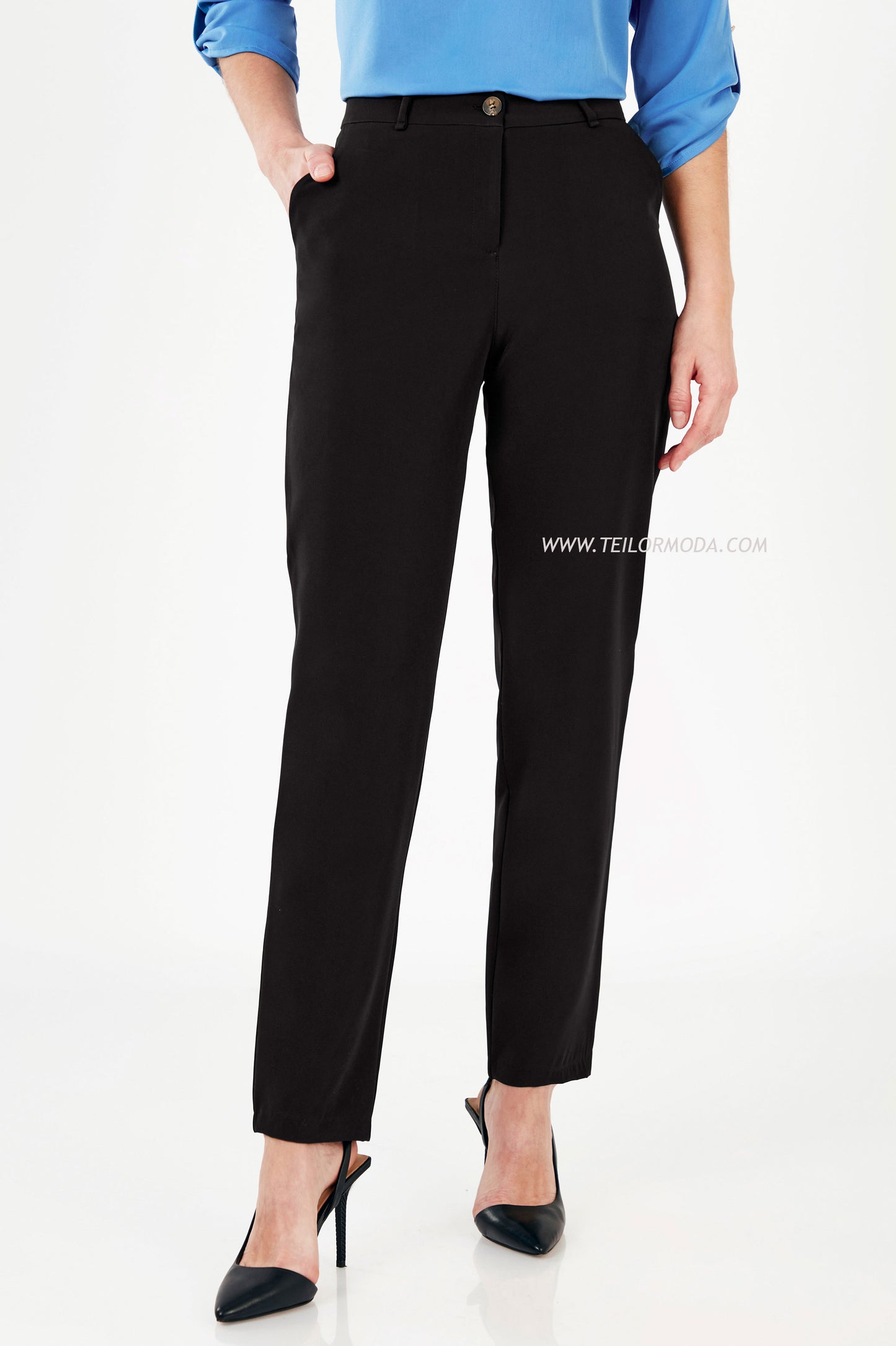 PANTALON RECTO CASUAL MARIANA NEGRO