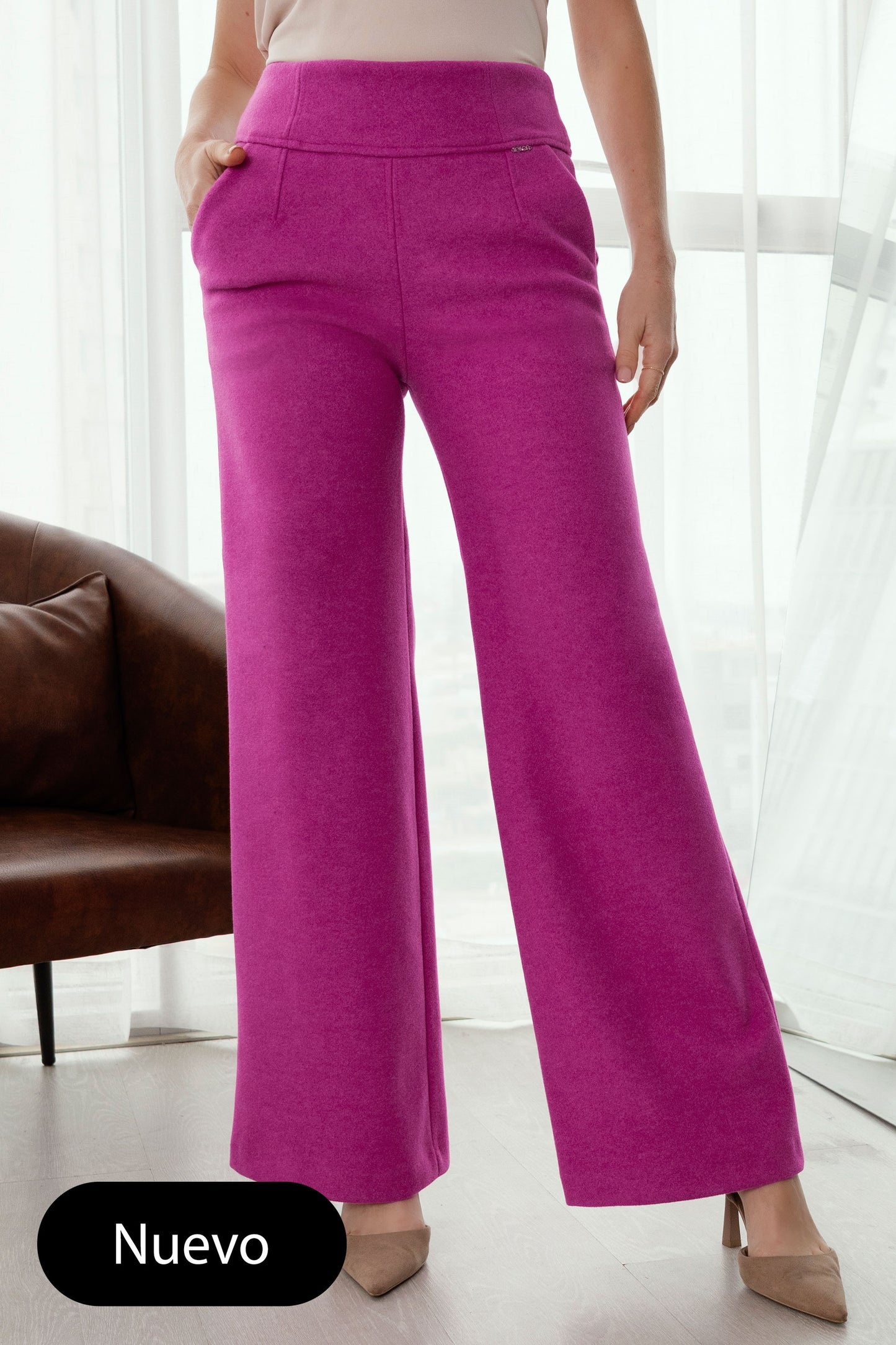 CONJUNTO SASTRE PAÑO LIDIA MAGENTA