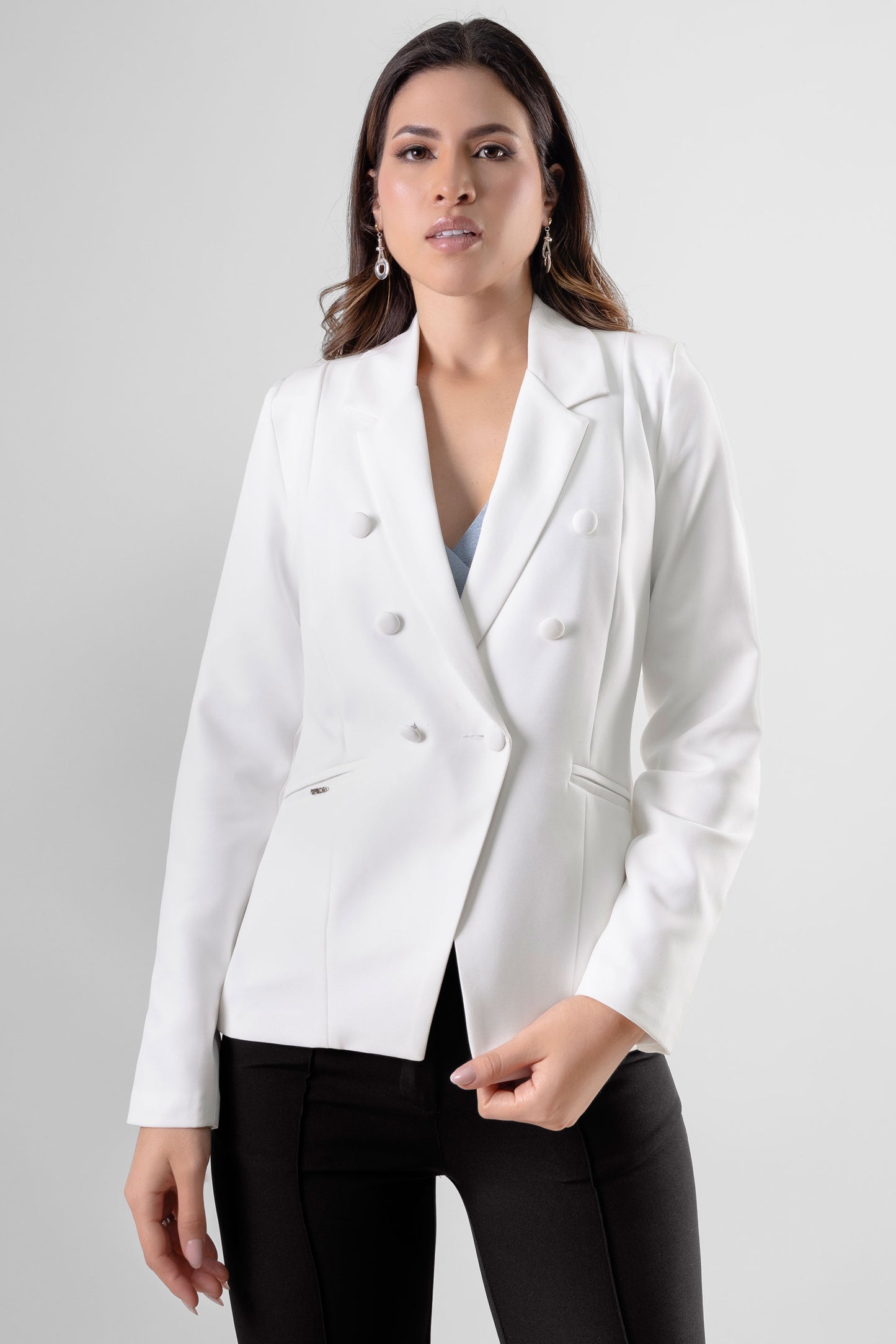 CONJUNTO SASTRE BLANCO MARFIL PALAZZO GALICIA