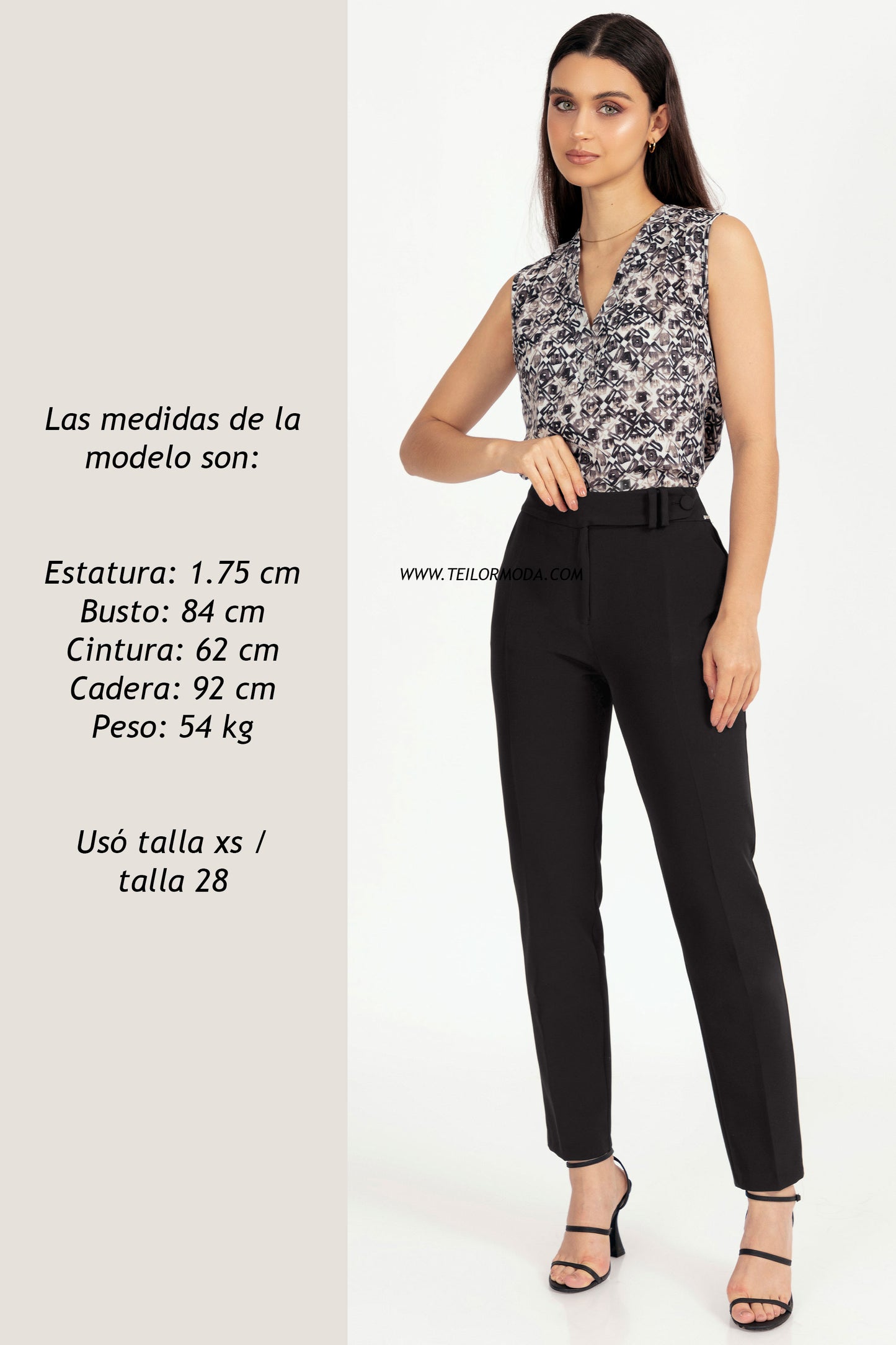 BLUSA MANGA CERO ESTAMPADA ANGÉLICA NEGRO