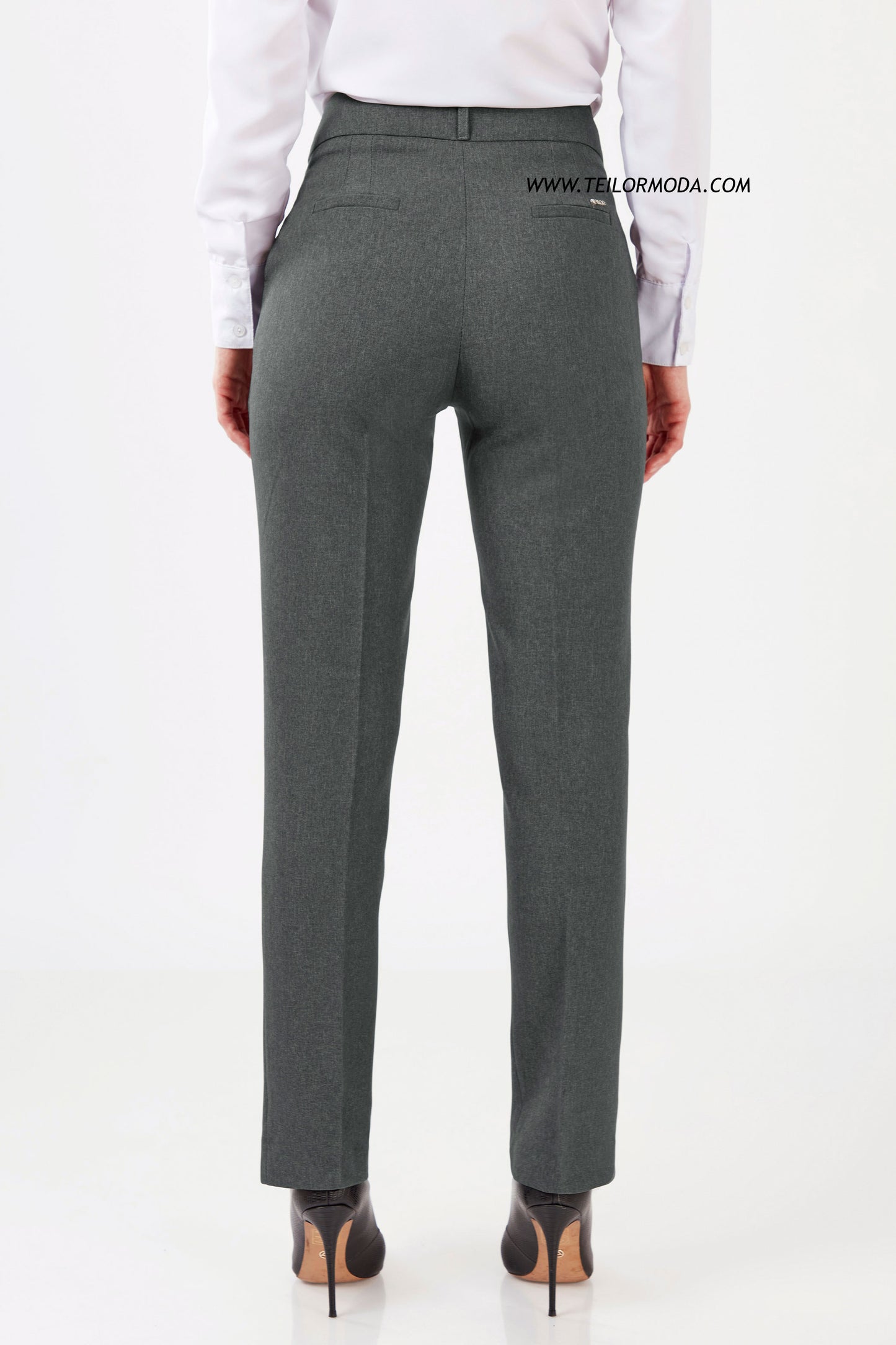 CONJUNTO SASTRE PLOMO VALENTINA