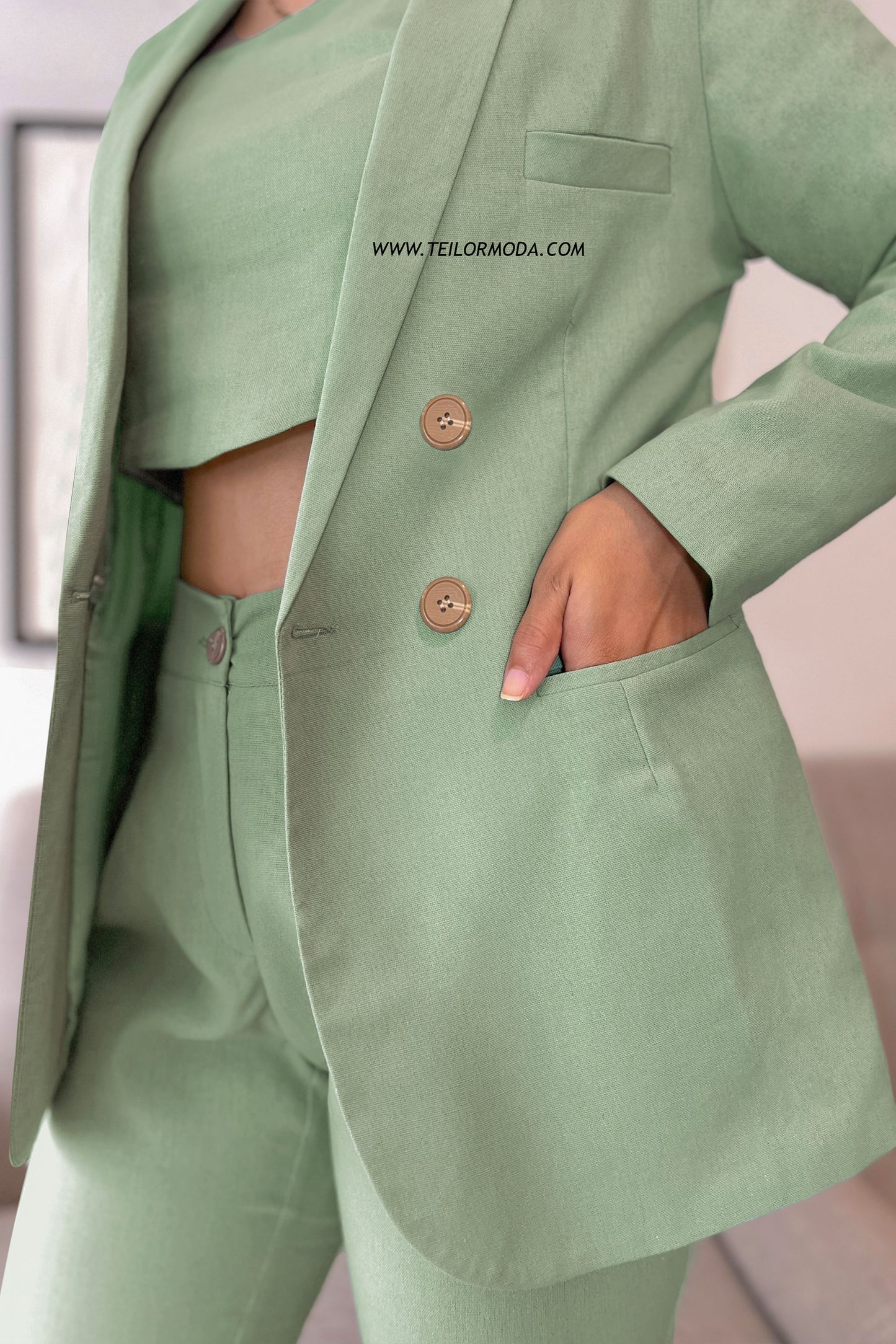 BLAZER DE LINO AMANDA VERDE