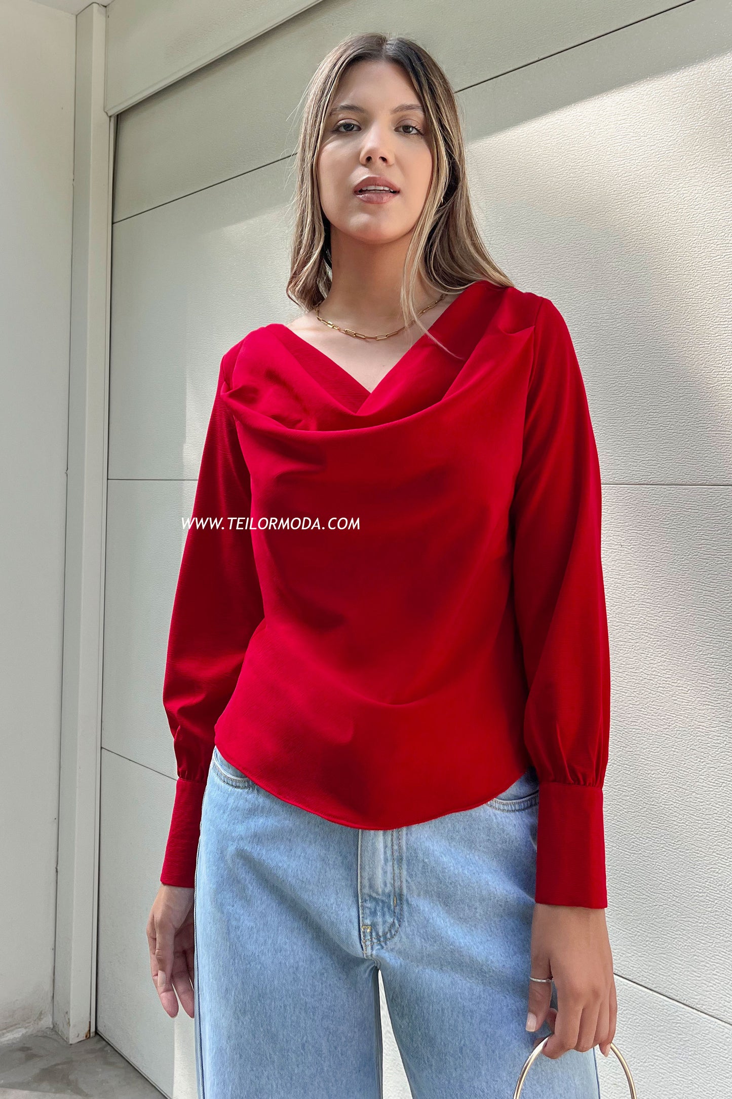 BLUSA MANGA LARGA HANNA ROJO