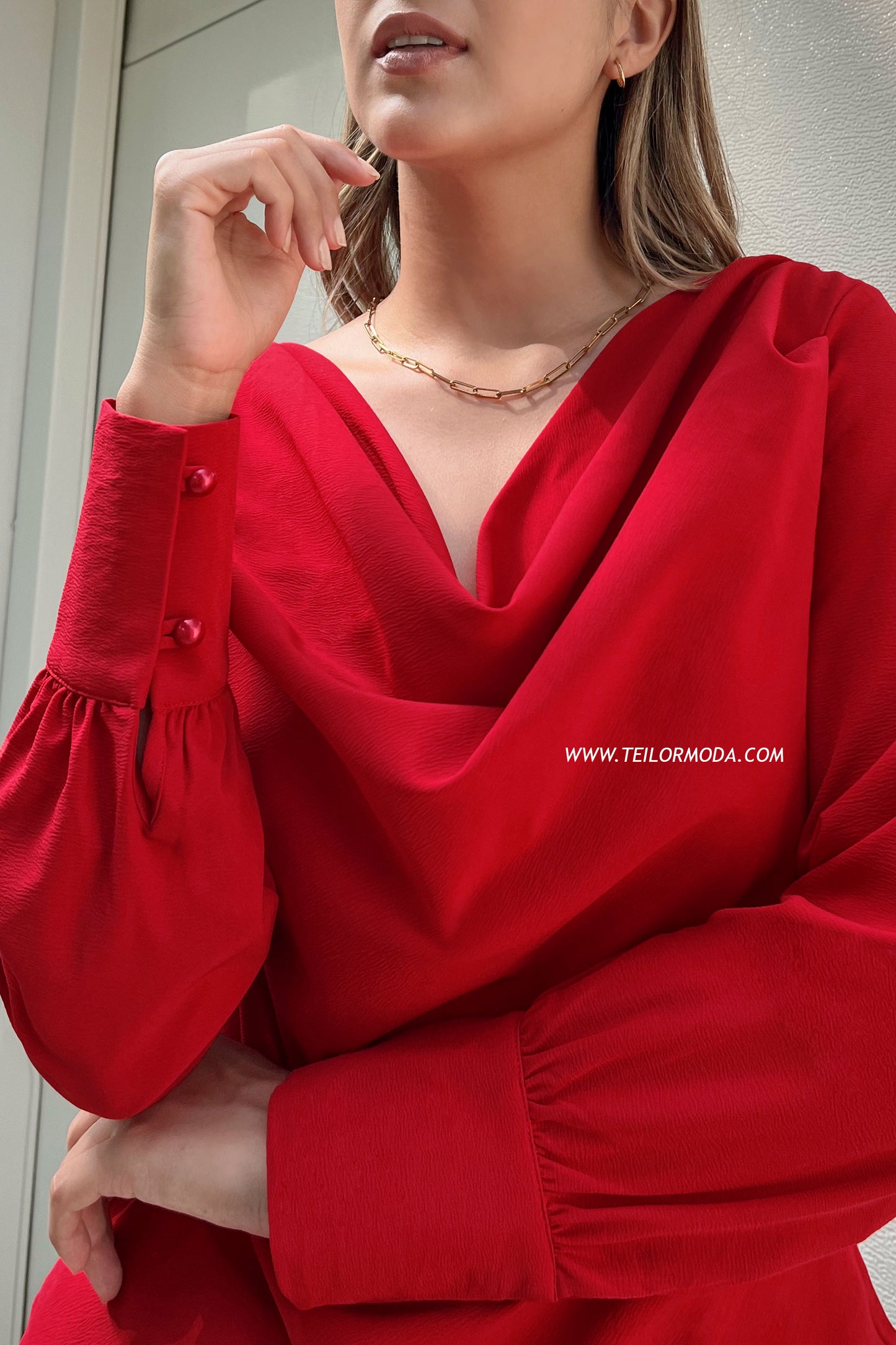 BLUSA MANGA LARGA HANNA ROJO