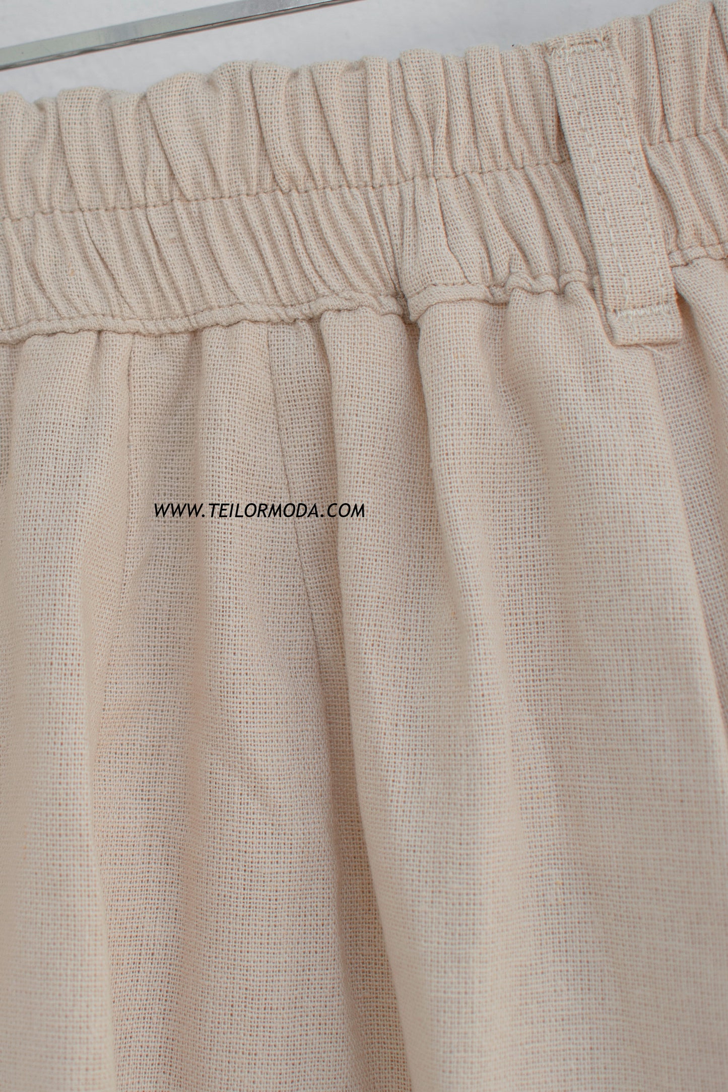 SHORT DE LINO AMANDA BEIGE