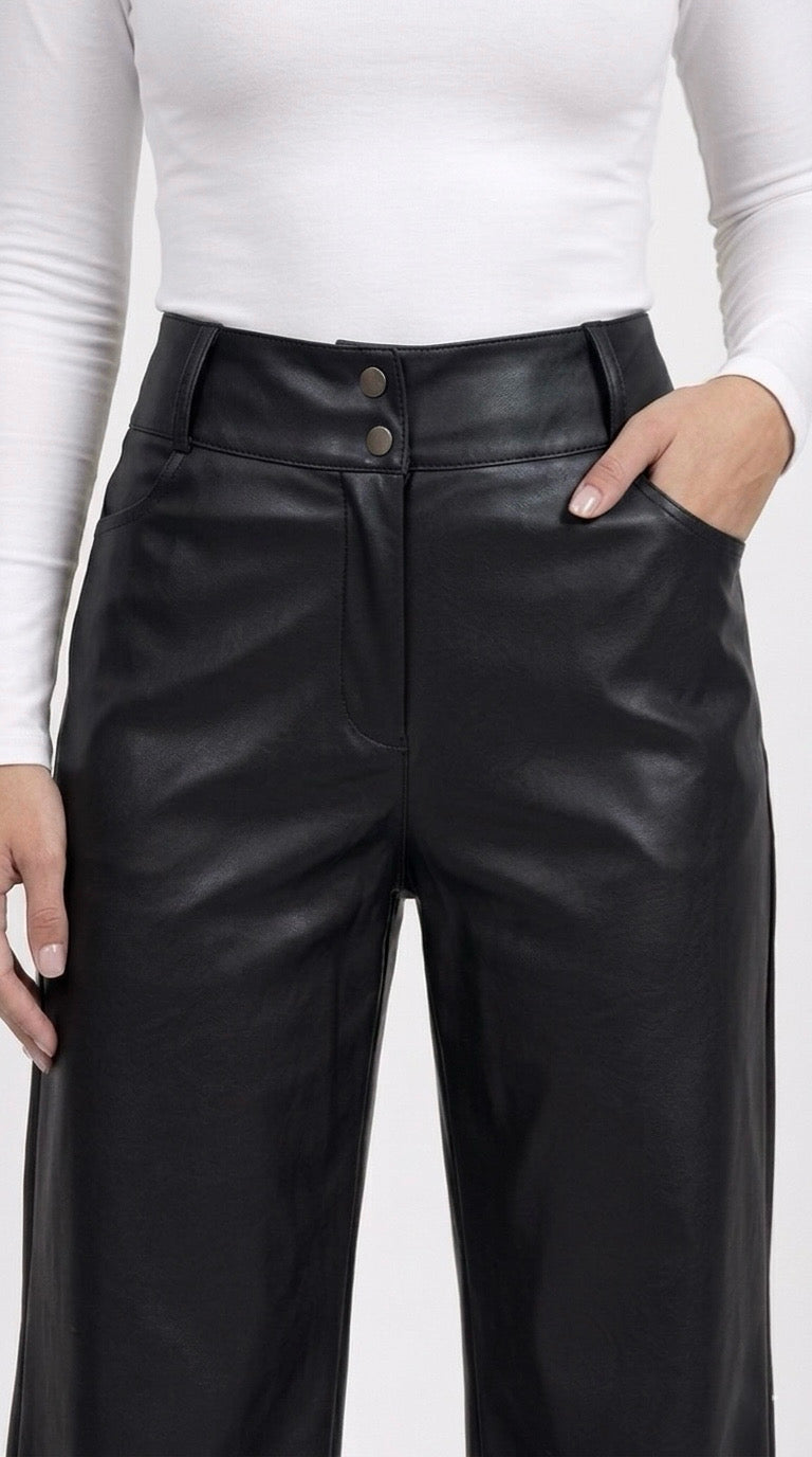PANTALÓN DE CUERINA NEGRO MAFER