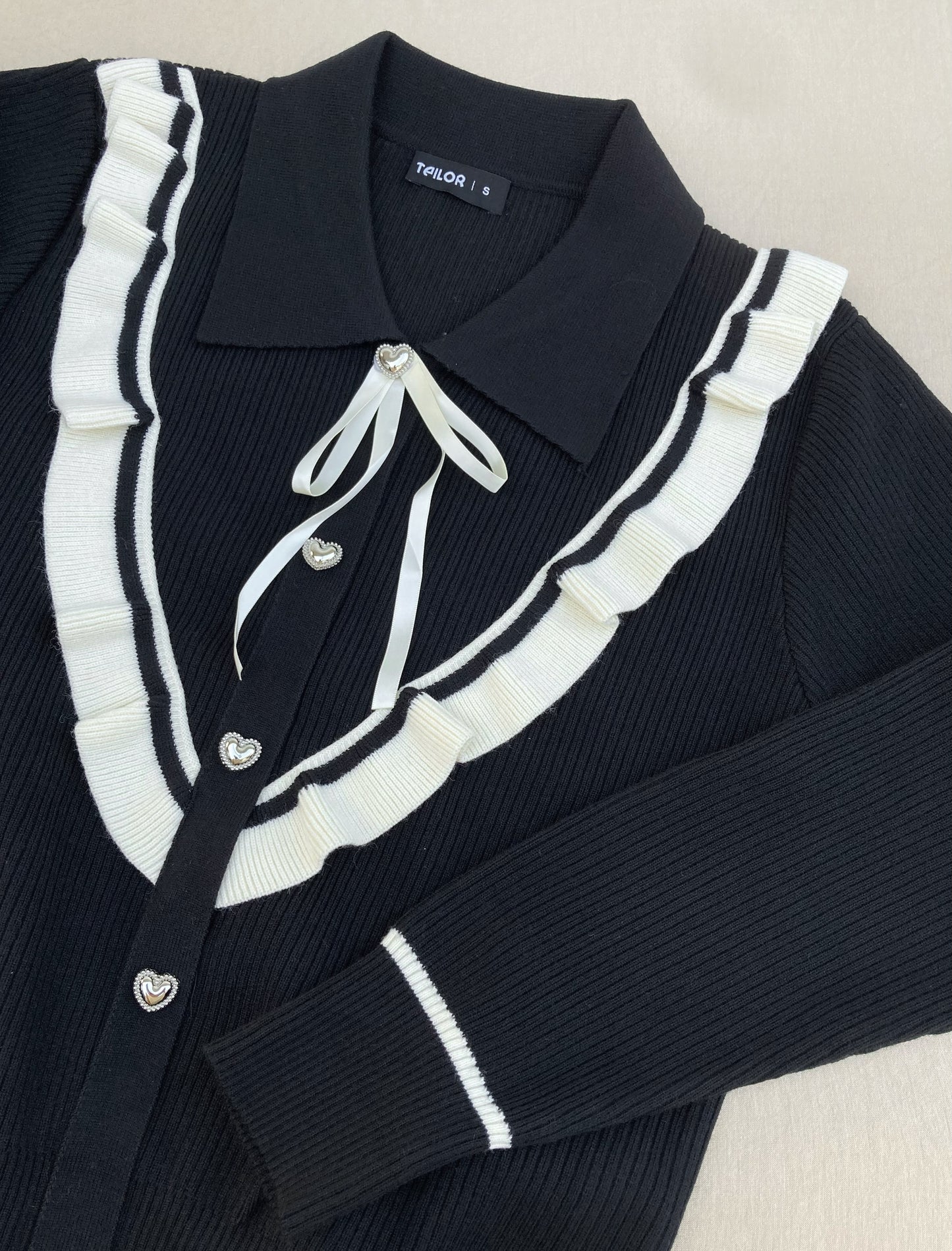 SWEATER CHOMPA ANNIE NEGRO