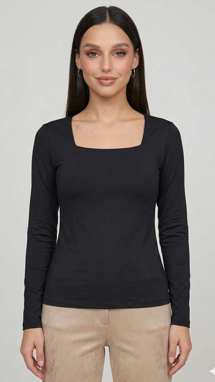POLO CUELLO CUADRADO MIA NEGRO