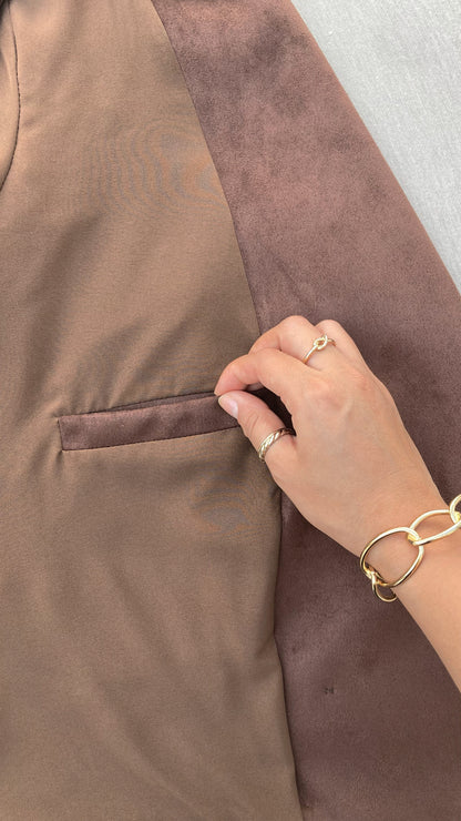 TRENCH COAT CROPPED OLIVIA MARRÓN