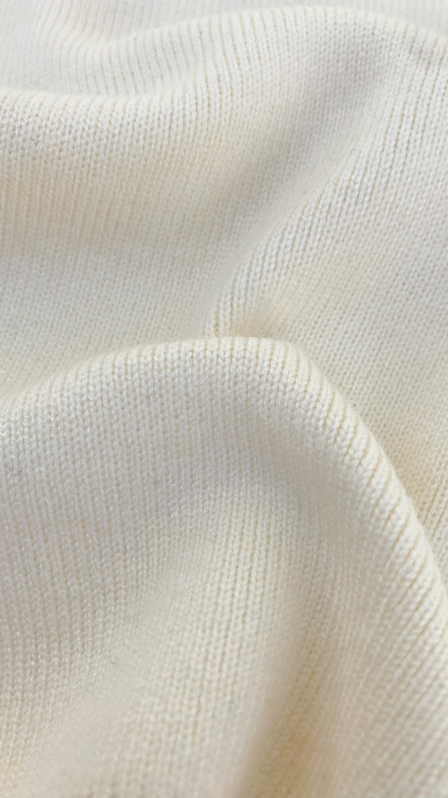 SWEATER CHOMPA GABRIELLE PERLA