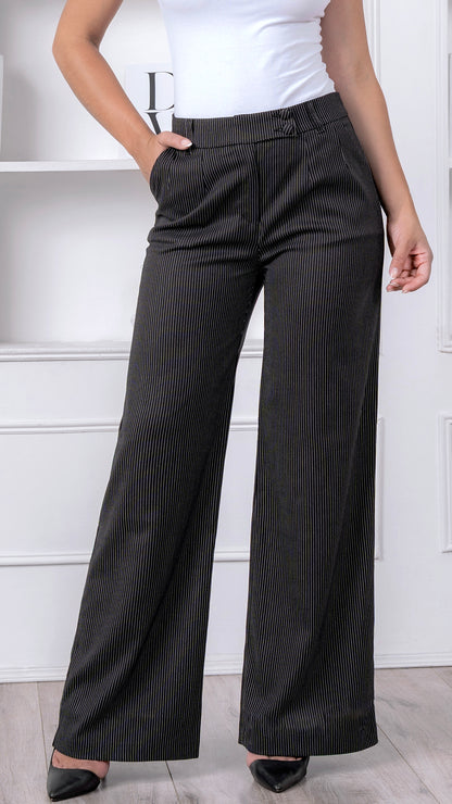 CONJUNTO A RAYAS SARA NEGRO