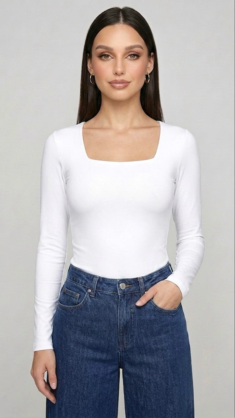 POLO CUELLO CUADRADO MIA BLANCO
